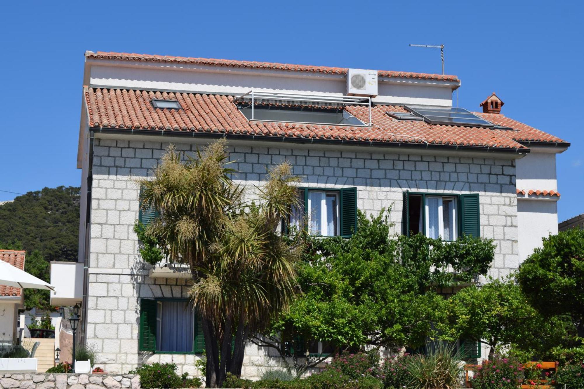 Apartments And Rooms By The Sea Barbat, Rab - 4973 Rab Town Extérieur photo