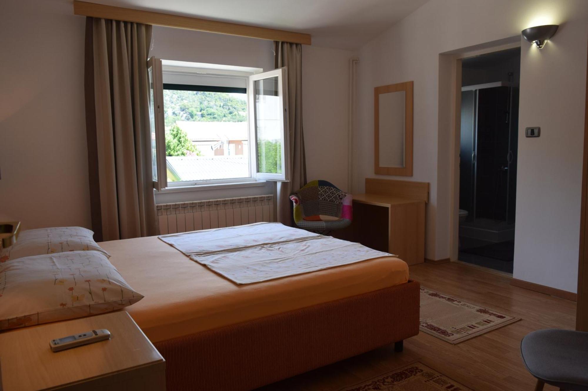 Apartments And Rooms By The Sea Barbat, Rab - 4973 Rab Town Chambre photo